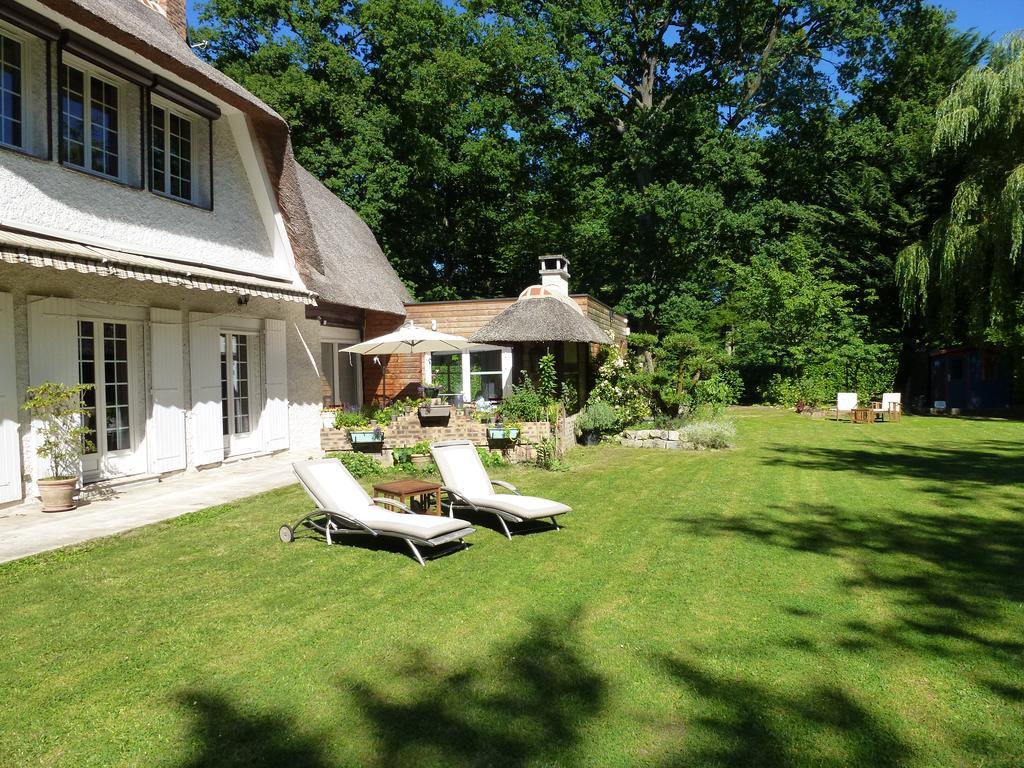 Maison D'Hotes La Chaumiere De Sucy Exteriér fotografie